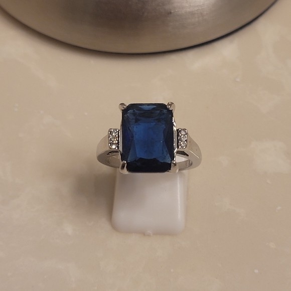Silver CZ and Sapphire Ring Size 8 - Picture 4 of 11